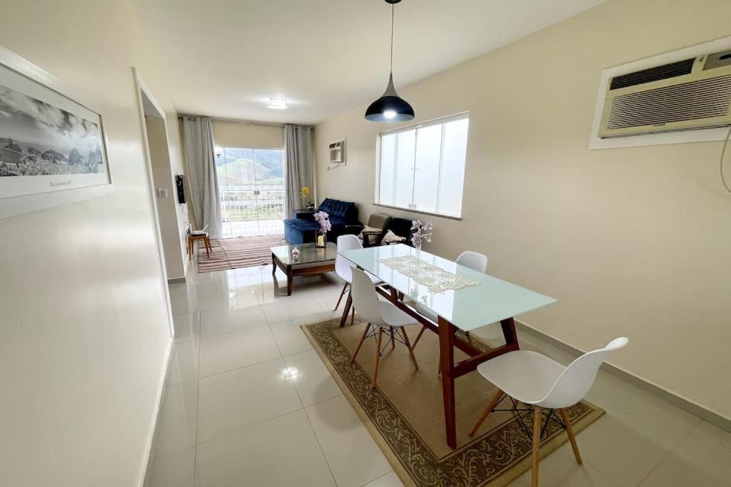 Holiday home Casa Bela - A 350m Do Centro De Com Piscina E Churrasqueira 12 Pessoas *