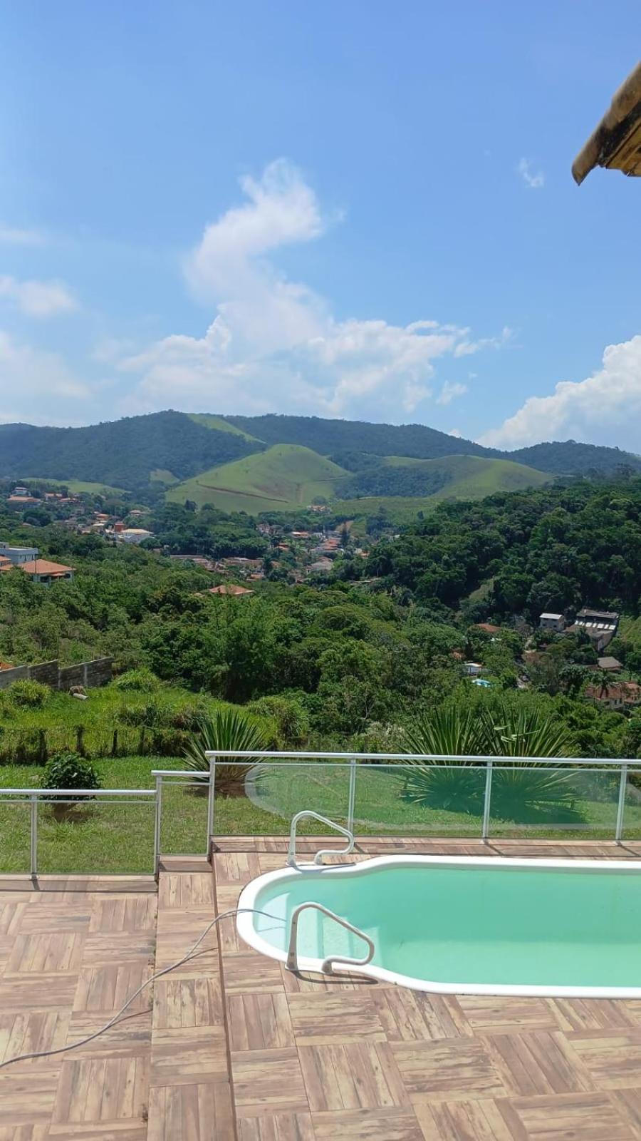 Holiday home Casa Bela - A 350m Do Centro De Com Piscina E Churrasqueira 12 Pessoas